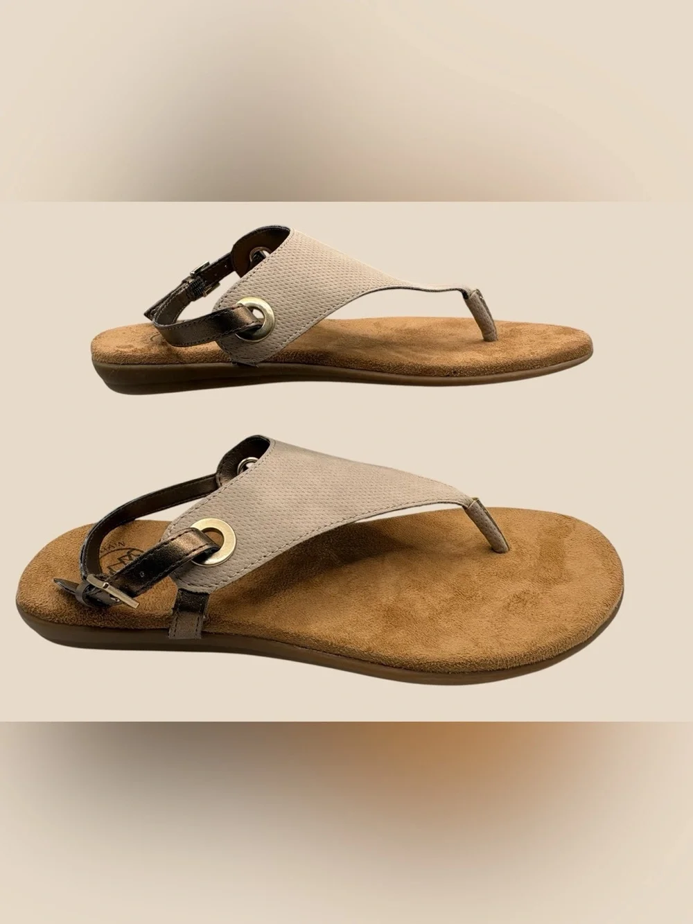 White Mountain London Thong Sandals Women’s 9.5M Taupe Comfort Slingback